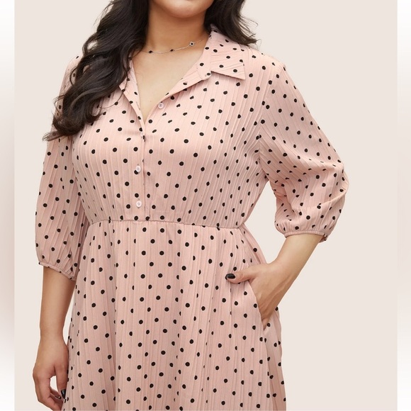BloomChic Plus Size 4XL Polka Dot Textured Elastic Waist Button Up Dress us26 - Picture 3 of 7